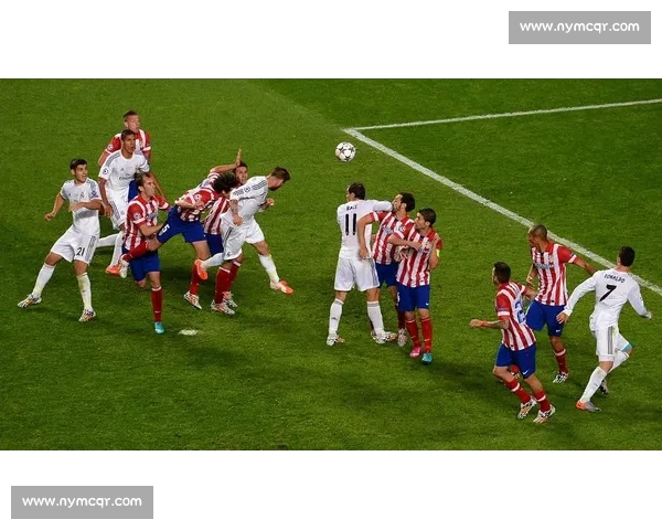 下载欧冠APP畅享实时赛事数据精彩瞬间让你不再错过每一场精彩比赛